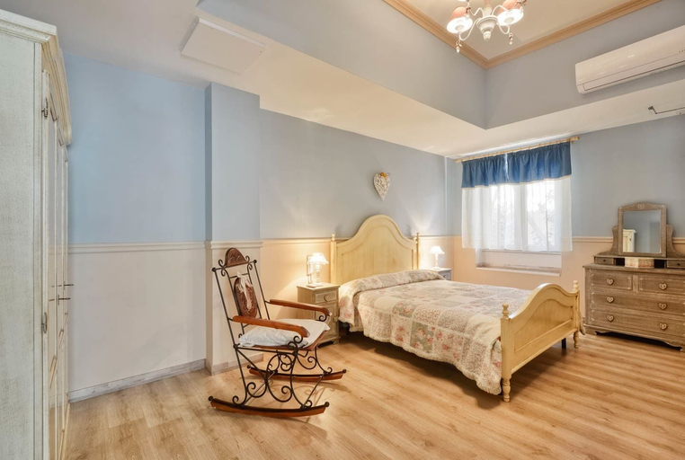 Bedroom 3, La Bouganville Holiday House, Salerno