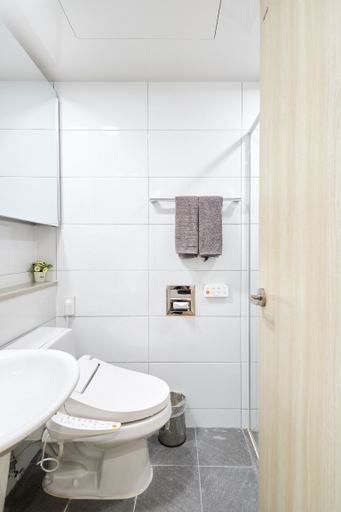Bathroom 4, Sweet Home, Gangnam