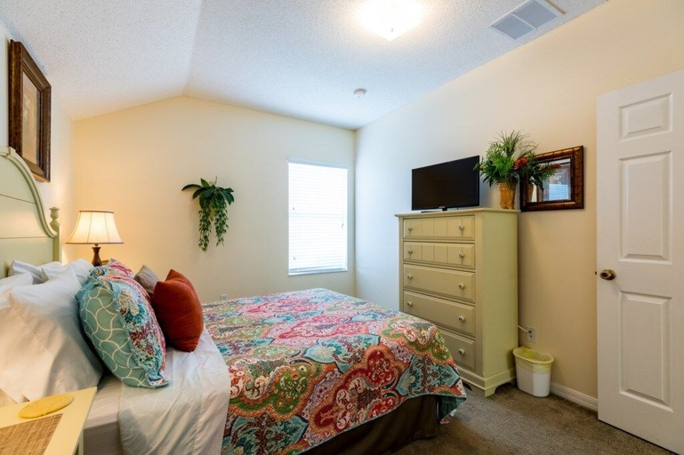 Bedroom 3, 5BR Pool Home in Glenbrook by SHV-1907, Lake