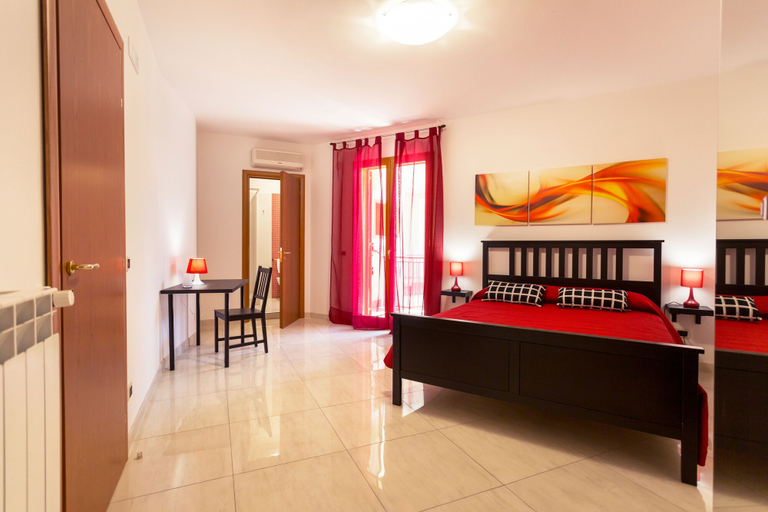 Bedroom 2, Rocca degli Etnei, Catania