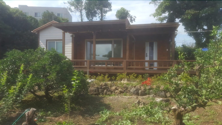 Exterior & Views, Wimi Sarang House, Seogwipo