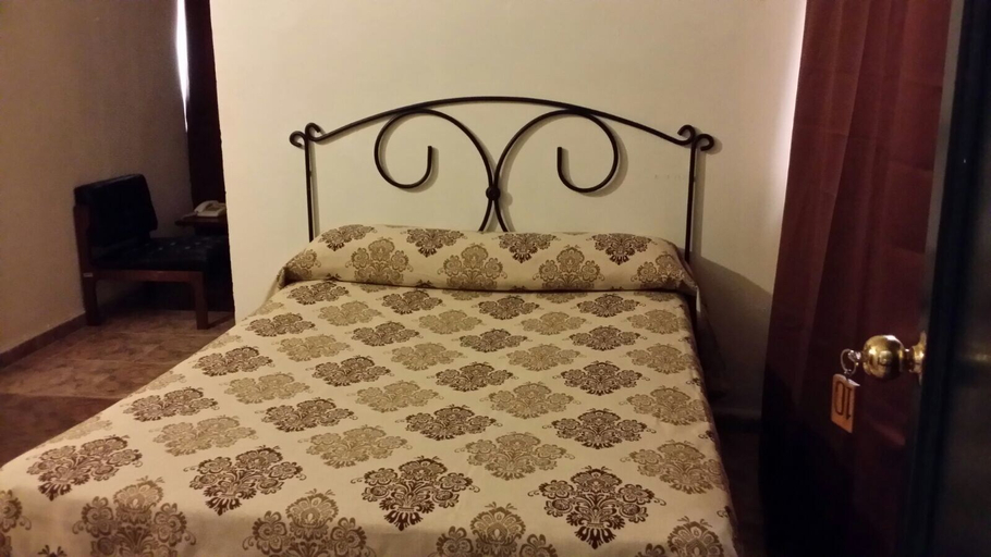 Bedroom 4, El Castillo, Sevilla