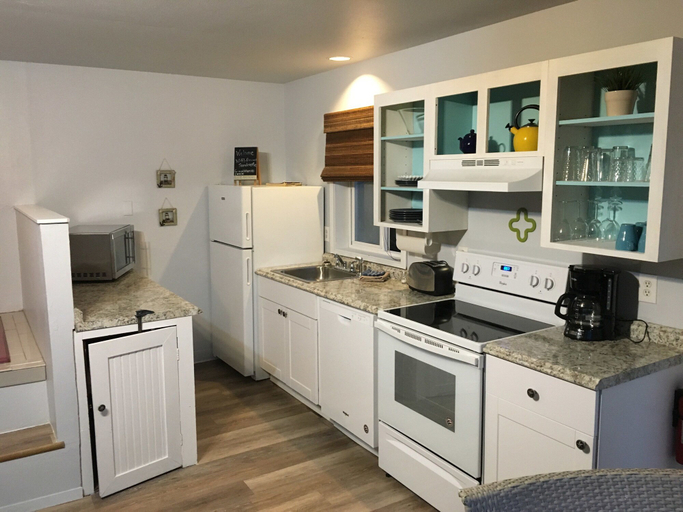 Others 5, The Guesthouse Inn, Clatsop