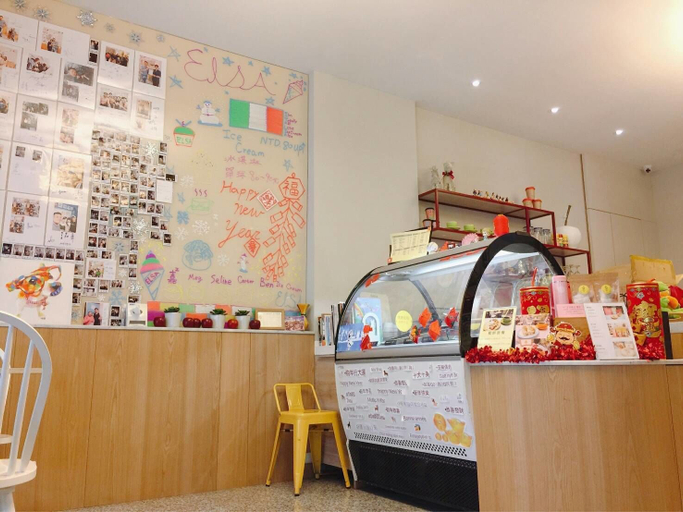 Food & Drinks 5, Elsa House, Tainan