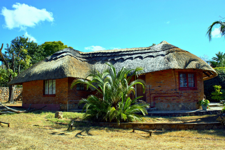 Entabeni Lodge, Bulawayo