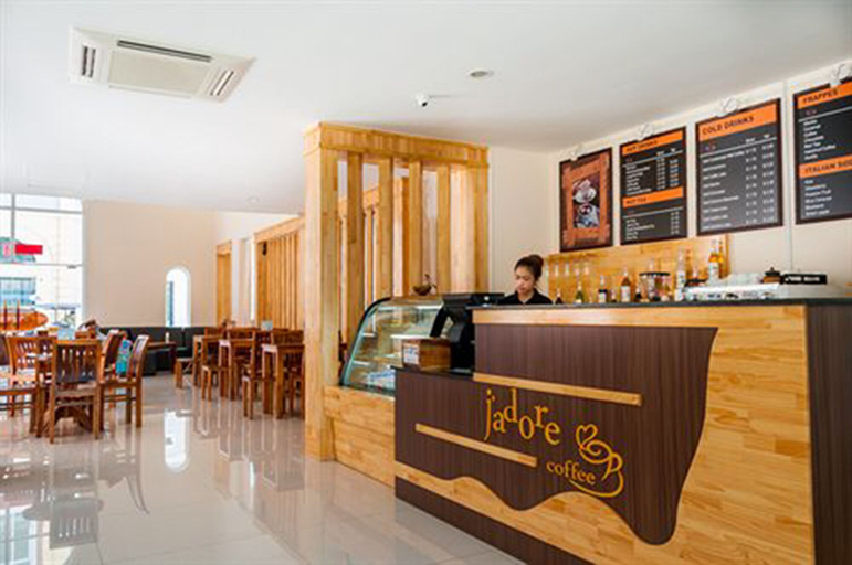 Public Area 3, J'adore Lodge, Phnom Penh