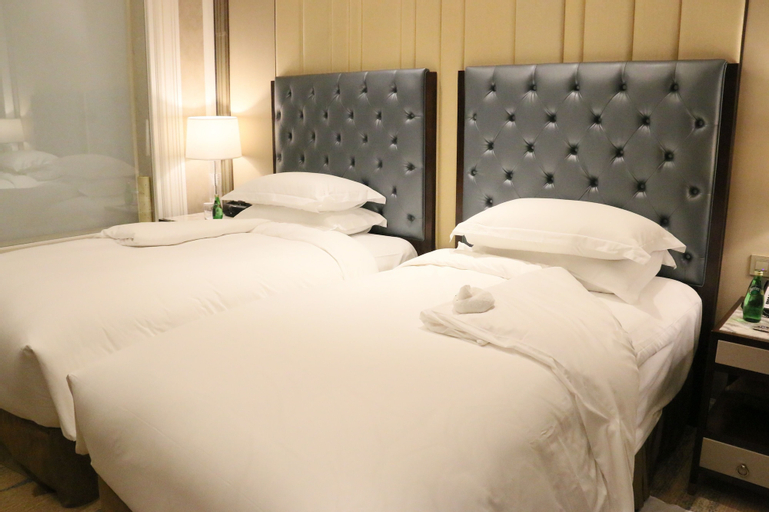 Bedroom 10