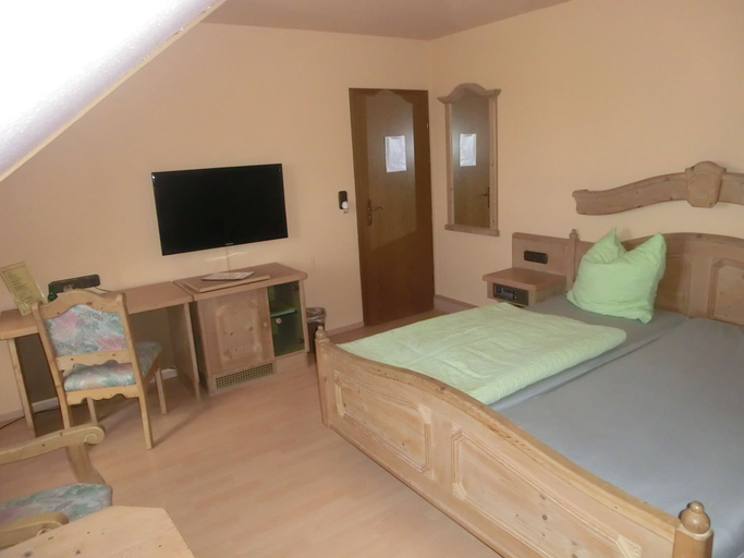 Bedroom 3, Glindenberger Hof, Börde
