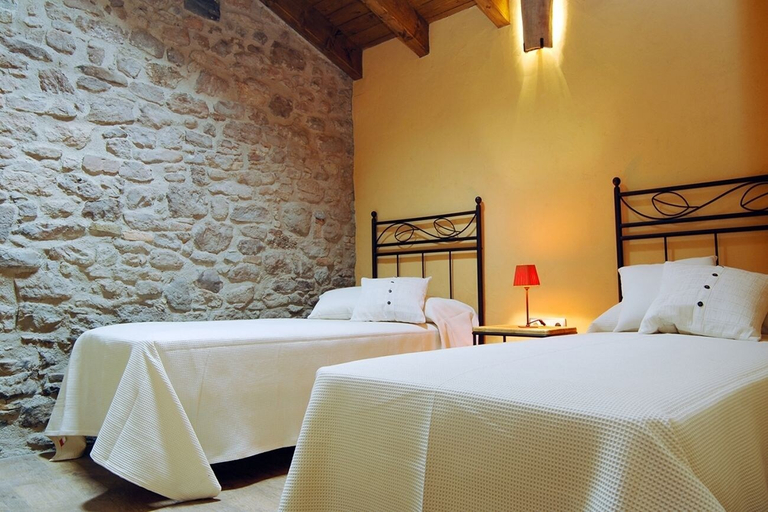 Bedroom 4, Ca L'Estamenya, Barcelona