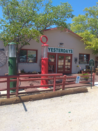 Shep's Miners Inn, Mohave