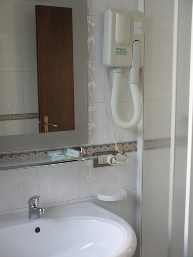 Bathroom 5, agriturismo i moresani, Salerno
