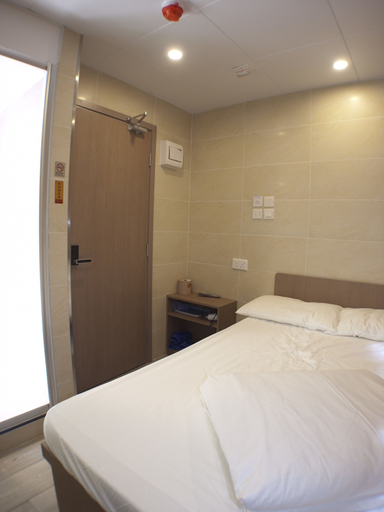 Bedroom 4, Mong King Guesthouse, Kowloon