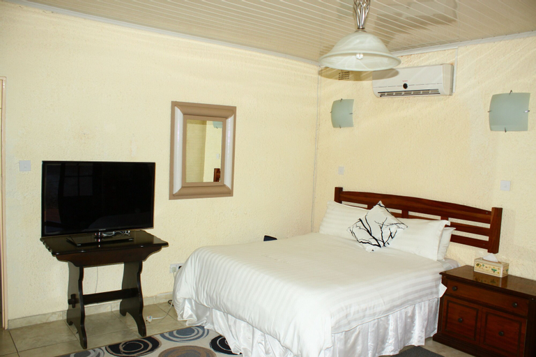 Entabeni Lodge, Bulawayo