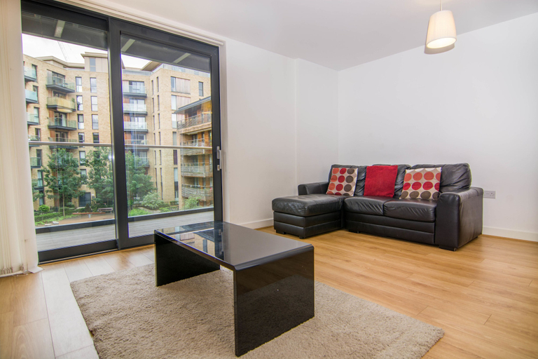 Public Area 5, Apartment Wharf – Water Gardens, London