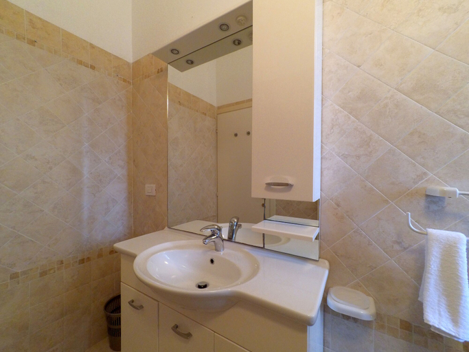 Bathroom 5, Le Dune Villas, Ferrara