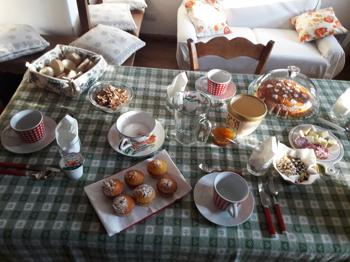 Food & Drinks 5, B&B DOLOMIA, Trento