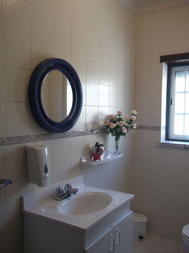 House With 9 Bedrooms in São Bartolomeu de Galegos, With Wonderful Mou, Lourinhã