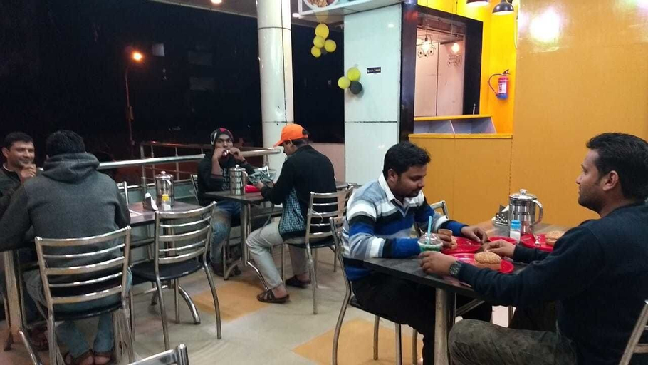 OYO 8910 Celeste Inn, Gautam Buddha Nagar