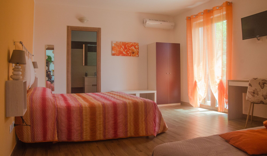 Bedroom 2, Baia Benessere B&B Eco Vegan, Roma