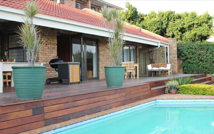 Annies House Romantic Getaway, Bojanala