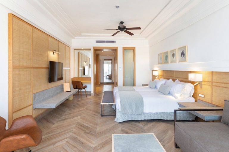 Room 15