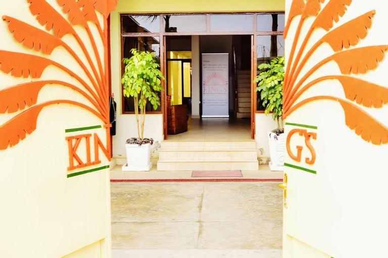 King's Conference Centre, Kinindo