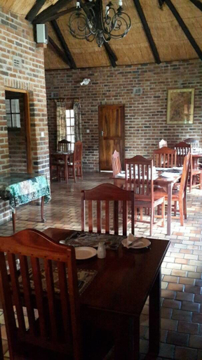 Food & Drinks, Southern Comfort Lodge, Bulawayo