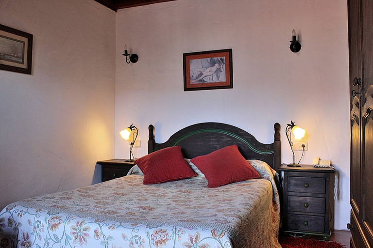 Bedroom 3, Hotel Rural Valleoscuru, Asturias