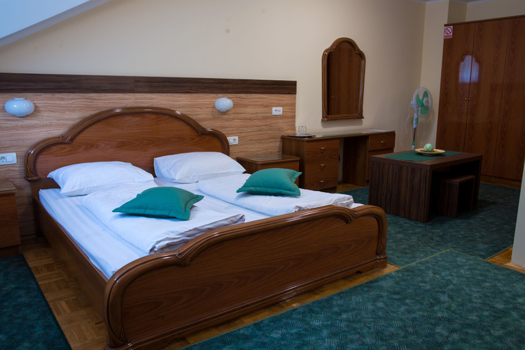 Bedroom 3, Gostisce Ulipi, Zrece