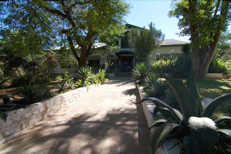 Corona Guest Farm, Windhoek Rural