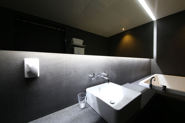 Bathroom 4, Yeoubi Hotel BUSAN, Haeundae