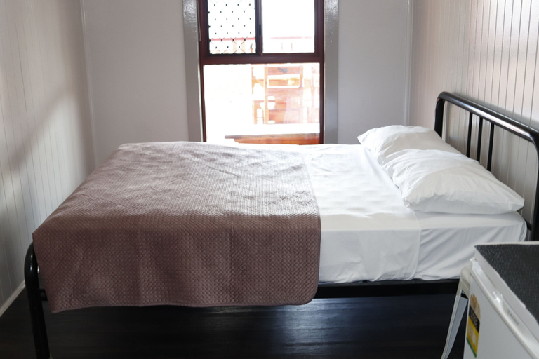 Bedroom 3, The Jack Backpackers, Cairns