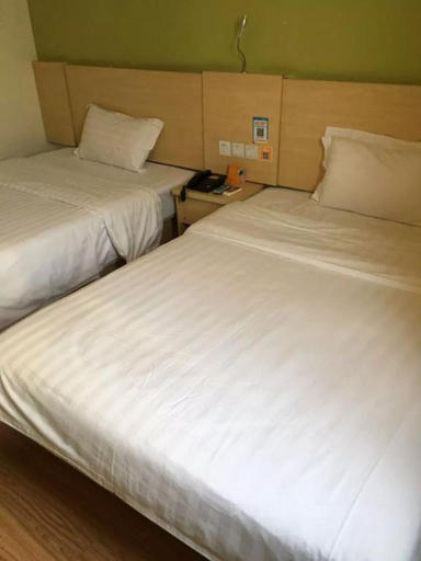 Bedroom 5, Life Yajo Hotel, Guangzhou