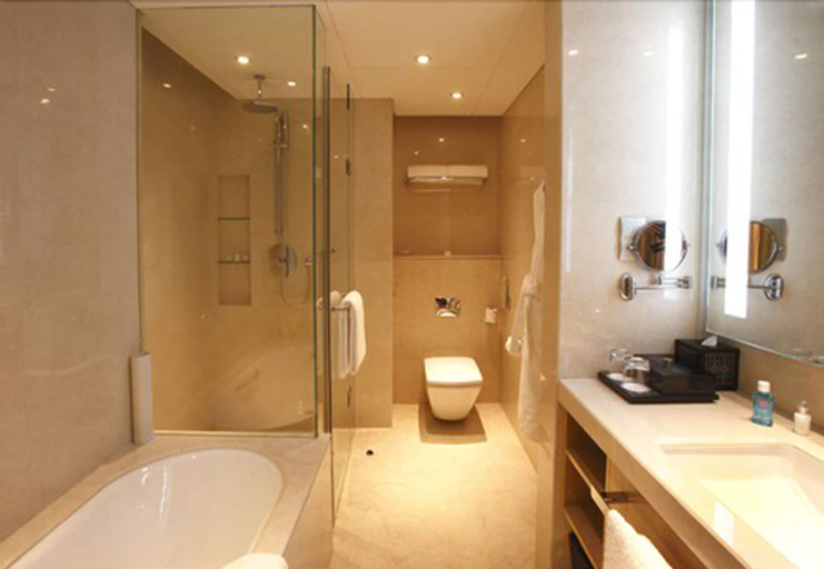 Bathroom 9