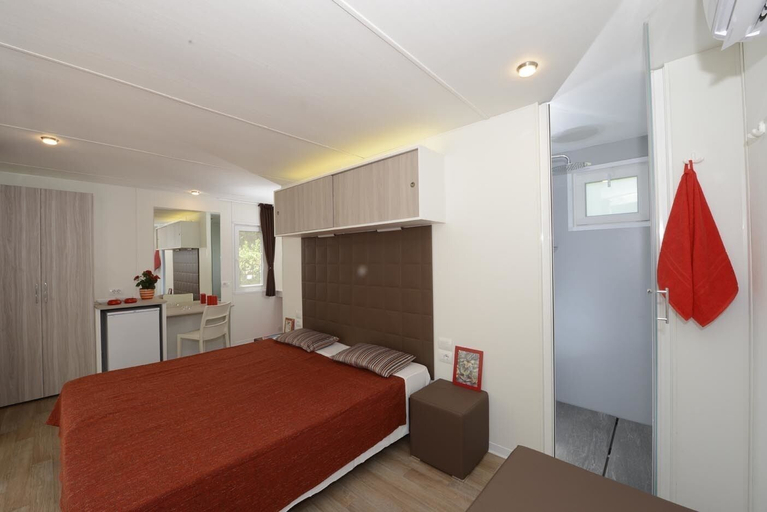 Bedroom 3, Baia Domizia Camping Village, Caserta