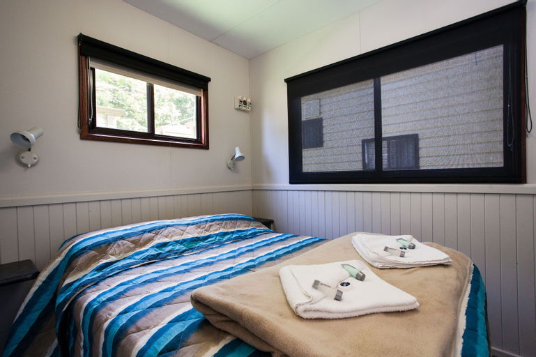 Bedroom 4, NRMA Bairnsdale Riverside Holiday Park, E. Gippsland - Bairnsdale