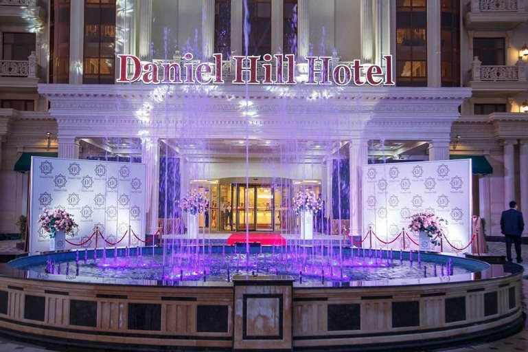 Daniel Hill, Tashkent City