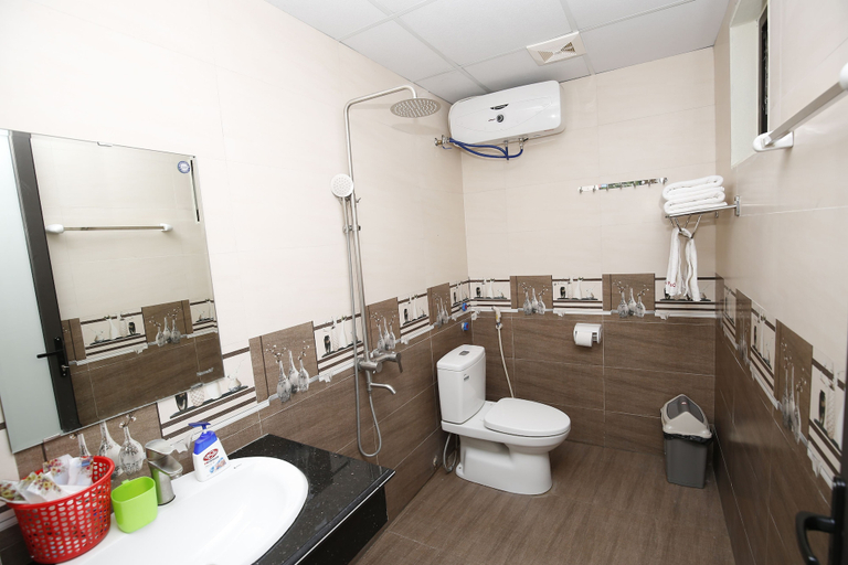 Bathroom 4, Hoang Phuc Hotel, Cát Hải
