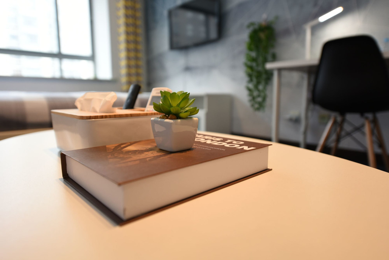 Food & Drinks, Your Saint Land Service Apartment, Shanghai
