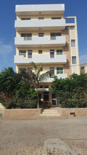 AH Maio Hotel,