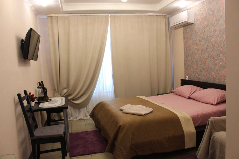 Bedroom 4, Irion, Eastern