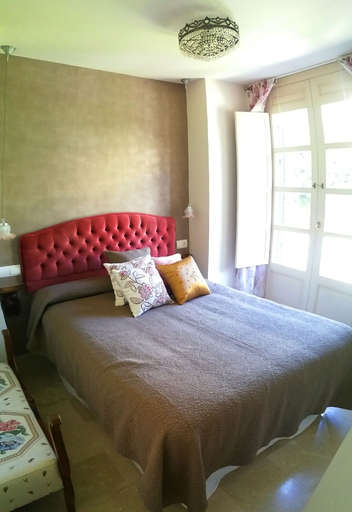 Bedroom 3, La Casa Azul B&B Apartments, Málaga