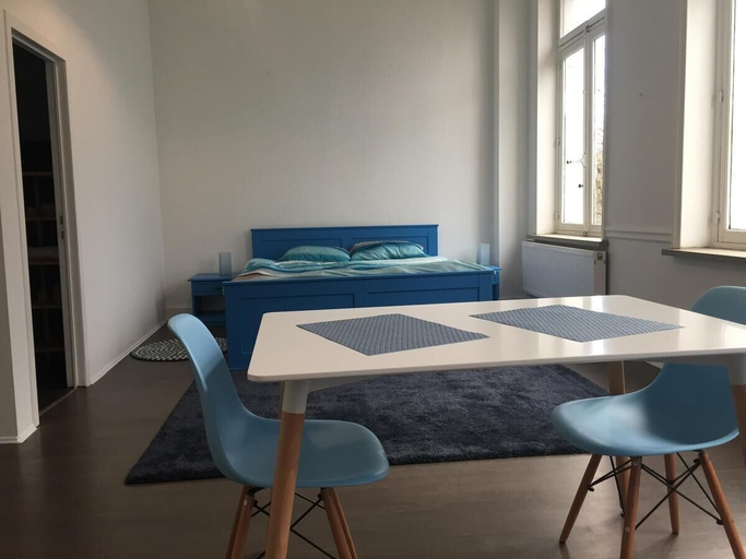 Others 5, Maison d'Istrie, Bruxelles
