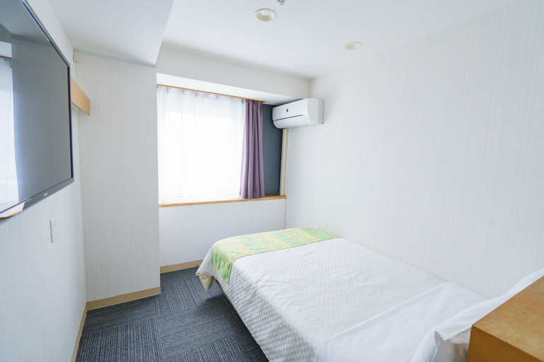 Bedroom 18