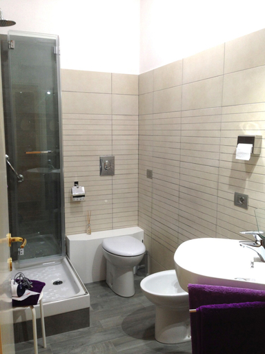 Bathroom 5, B B L Appartamento Romano, Rome