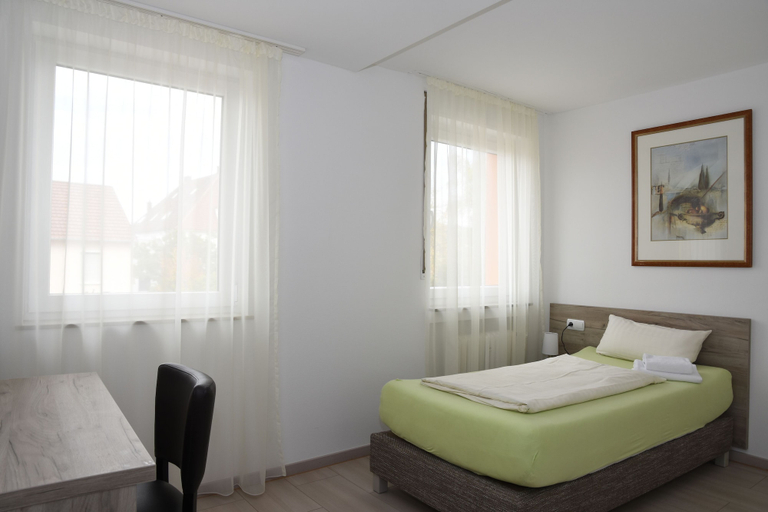 Bedroom 3, Hotel Soad, Göppingen