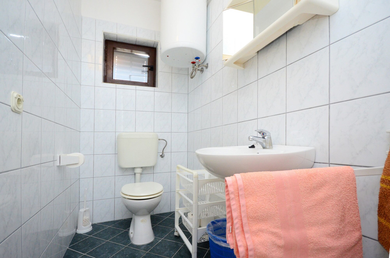 Bathroom 4, Apartments Mande, Lopar/Supetarska Draga