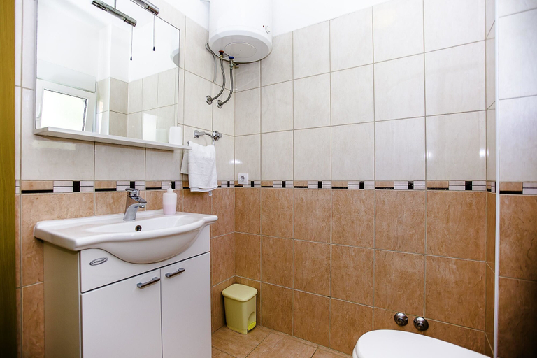 Bathroom 5, Apartments Krsticevic, Slivno