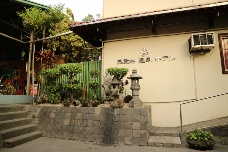 Makiling Onsen Hotel, Los Baños
