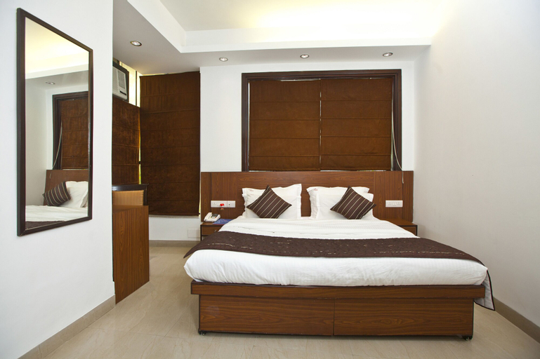 OYO 8761 Hotel Mall View, Gurgaon